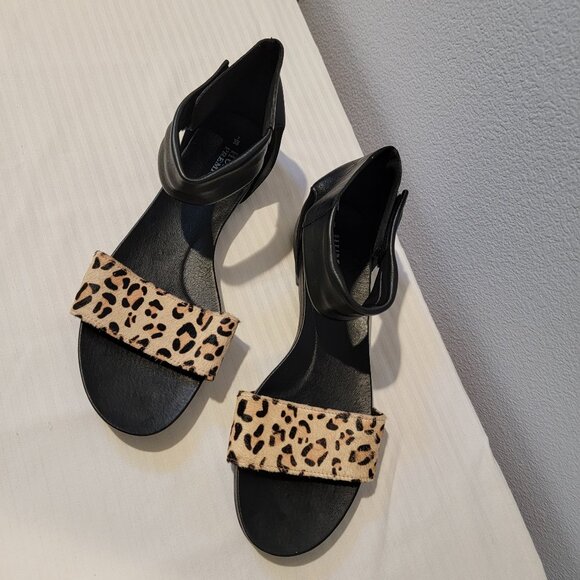 Genuine Leather Animal Print Sandals Black Beige Ankle Strap Size 8/38 LIKE NEW - Picture 1 of 12